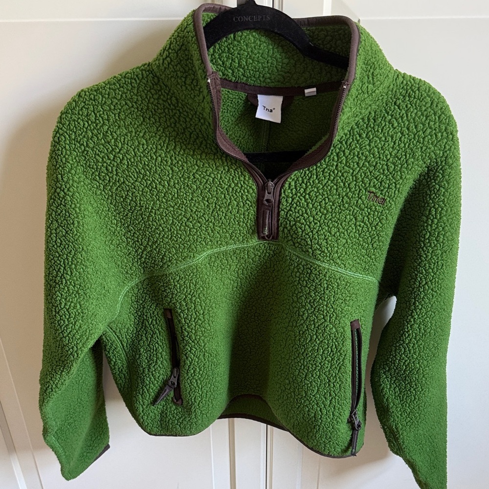 TNA fleece quarter zip